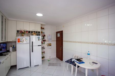 Casa à venda com 320m², 4 quartos e 3 vagasCozinha