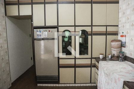 Casa à venda com 438m², 4 quartos e 8 vagas
