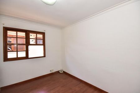 Quarto de casa de condomínio para alugar com 4 quartos, 300m² em Chácara Nossa Senhora do Bom Conselho, São Paulo