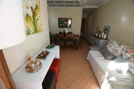 Apartamento à venda com 69m², 3 quartos e 2 vagasSala