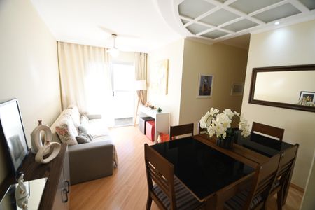Apartamento à venda com 69m², 3 quartos e 2 vagasSala