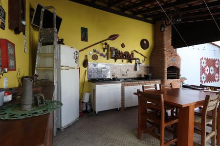 Casa à venda com 260m², 4 quartos e 2 vagasEspaço de Lazer