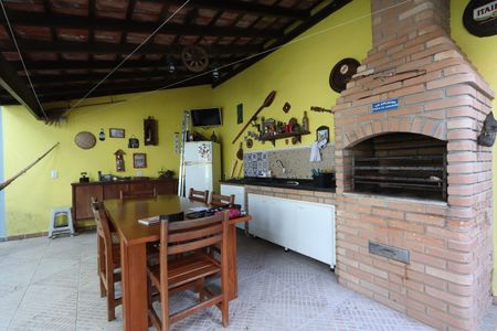 Casa à venda com 260m², 4 quartos e 2 vagasEspaço de Lazer