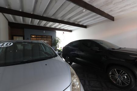Casa à venda com 260m², 4 quartos e 2 vagasGaragem