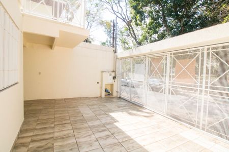 Casa à venda com 144m², 4 quartos e 2 vagas Casa à venda com 144m², 4 quartos e 2 vagasGaragem