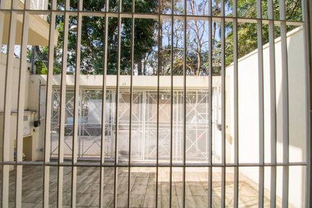 Casa à venda com 144m², 4 quartos e 2 vagas Casa à venda com 144m², 4 quartos e 2 vagasSala - Vista