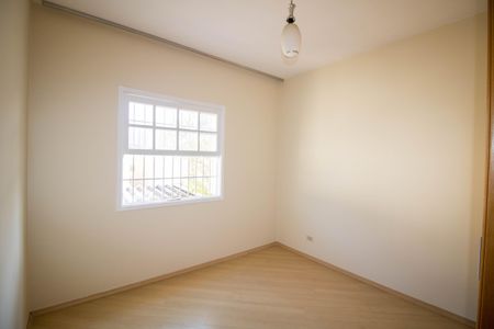 Casa à venda com 144m², 4 quartos e 2 vagas Casa à venda com 144m², 4 quartos e 2 vagasSuíte