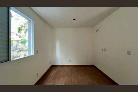 Apartamento à venda com 67m², 2 quartos e 2 vagas Apartamento à venda com 67m², 2 quartos e 2 vagasQuarto 2