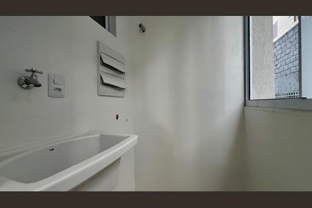 Apartamento à venda com 67m², 2 quartos e 2 vagas Apartamento à venda com 67m², 2 quartos e 2 vagasÁrea de Serviço