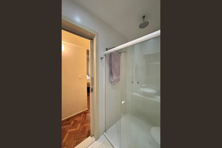 Apartamento à venda com 130m², 3 quartos e 1 vaga Apartamento à venda com 130m², 3 quartos e 1 vagaBanheiro - Suíte