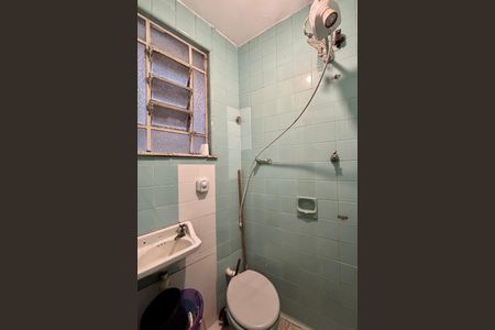 Apartamento à venda com 130m², 3 quartos e 1 vaga Apartamento à venda com 130m², 3 quartos e 1 vagaÁrea de serviço - banheiro