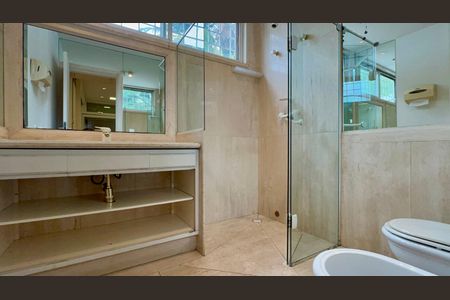 Casa à venda com 120m², 1 quarto e 1 vaga Casa à venda com 120m², 1 quarto e 1 vagaBanheiro da Suíte