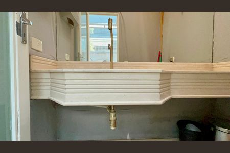 Casa à venda com 120m², 1 quarto e 1 vaga Casa à venda com 120m², 1 quarto e 1 vagaLavabo