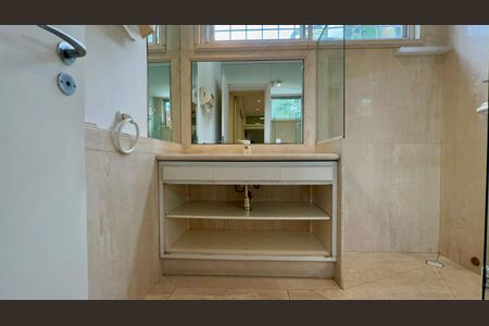 Casa à venda com 120m², 1 quarto e 1 vaga Casa à venda com 120m², 1 quarto e 1 vagaBanheiro da Suíte