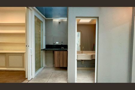 Casa à venda com 120m², 1 quarto e 1 vaga Casa à venda com 120m², 1 quarto e 1 vagaLavabo