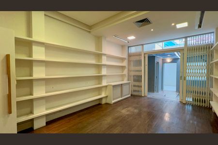 Casa à venda com 120m², 1 quarto e 1 vaga Casa à venda com 120m², 1 quarto e 1 vagaSala de Jantar