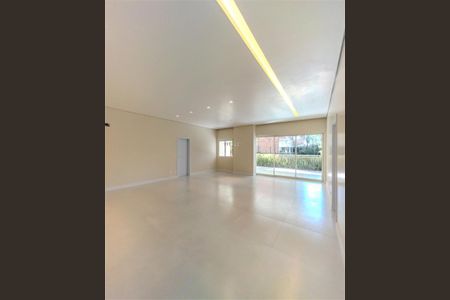 Apartamento à venda com 223m², 3 quartos e 3 vagas