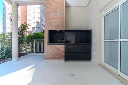 Apartamento à venda com 223m², 3 quartos e 3 vagas