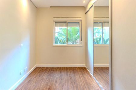 Apartamento à venda com 223m², 3 quartos e 3 vagas