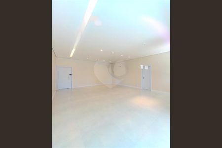 Apartamento à venda com 223m², 3 quartos e 3 vagas