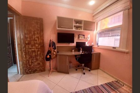 Apartamento à venda com 101m², 3 quartos e sem vaga