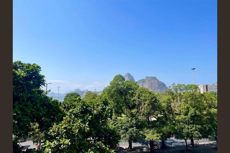 Apartamento à venda com 25m², 1 quarto e sem vaga