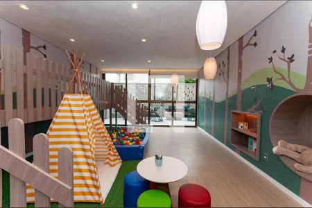 Apartamento à venda com 144m², 3 quartos e 3 vagas Apartamento à venda com 144m², 3 quartos e 3 vagasÁrea comum - Brinquedoteca