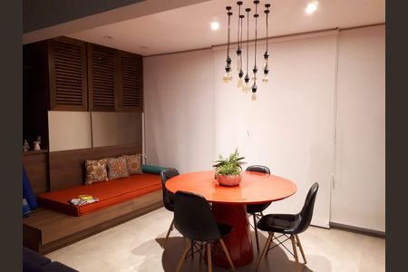Apartamento à venda com 2 quartos, 108m² em Cambuí, Campinas