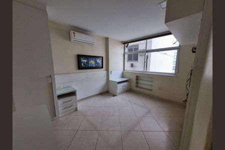 Apartamento à venda com 4 quartos, 150m² em Icaraí, Niterói