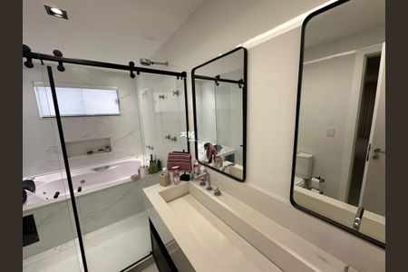 Casa de condomínio à venda com 488m², 6 quartos e 2 vagas