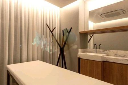 Apartamento à venda com 4 quartos, 197m² em Jardim das Acacias, São Paulo