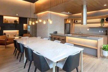 Apartamento à venda com 4 quartos, 197m² em Jardim das Acacias, São Paulo