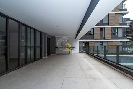 Apartamento à venda com 4 quartos, 237m² em Sumaré, São Paulo