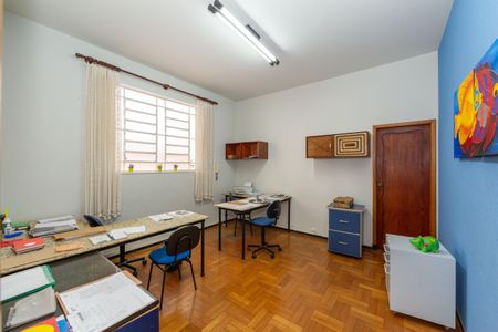 Casa à venda com 720m², 8 quartos e 8 vagasQuarto 4