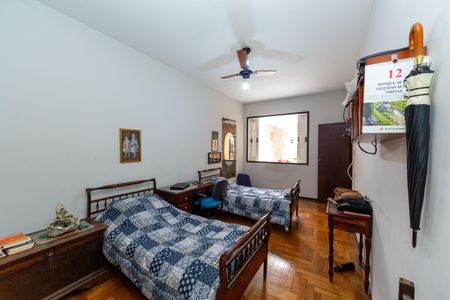 Casa à venda com 720m², 8 quartos e 8 vagasQuarto 1