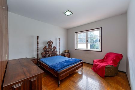 Casa à venda com 720m², 8 quartos e 8 vagasSuíte