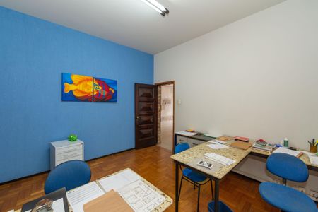 Casa à venda com 720m², 8 quartos e 8 vagasQuarto 4