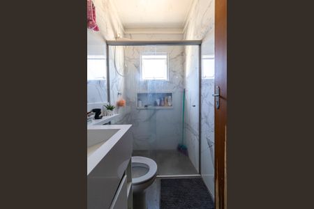 Casa de condomínio à venda com 75m², 2 quartos e 2 vagas Casa de condomínio à venda com 75m², 2 quartos e 2 vagasBanheiro Social