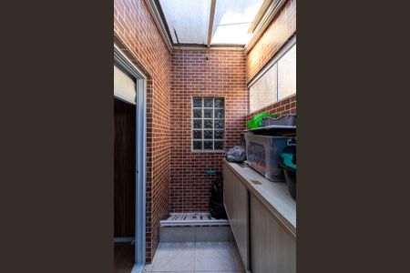 Casa de condomínio à venda com 75m², 2 quartos e 2 vagas Casa de condomínio à venda com 75m², 2 quartos e 2 vagasVaranda do Quarto 2
