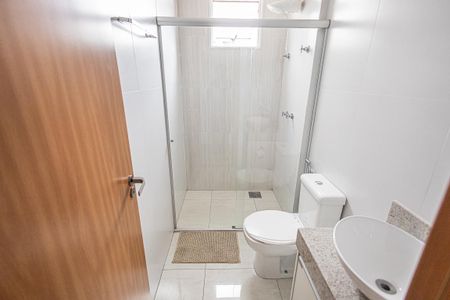 Apartamento à venda com 55m², 2 quartos e 2 vagas Apartamento à venda com 55m², 2 quartos e 2 vagasBanheiro Social