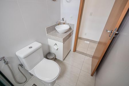 Apartamento à venda com 55m², 2 quartos e 2 vagas Apartamento à venda com 55m², 2 quartos e 2 vagasBanheiro Social