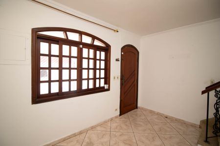Sala de casa para alugar com 2 quartos, 280m² em Vila Augusta, Guarulhos