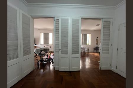 Corredor de apartamento à venda com 3 quartos, 230m² em Centro Histórico de São Paulo, São Paulo