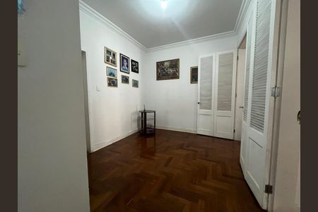 Apartamento à venda com 230m², 3 quartos e 1 vaga Apartamento à venda com 230m², 3 quartos e 1 vagaQuarto