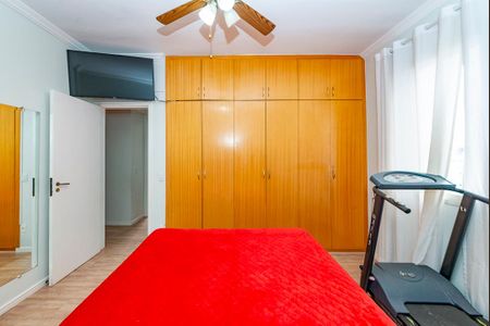 Apartamento à venda com 130m², 4 quartos e 2 vagas Apartamento à venda com 130m², 4 quartos e 2 vagasSuíte