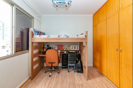 Apartamento à venda com 130m², 4 quartos e 2 vagas Apartamento à venda com 130m², 4 quartos e 2 vagasQuarto 2