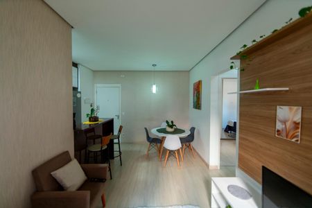 Apartamento à venda com 51m², 2 quartos e 1 vaga Apartamento à venda com 51m², 2 quartos e 1 vagaSala