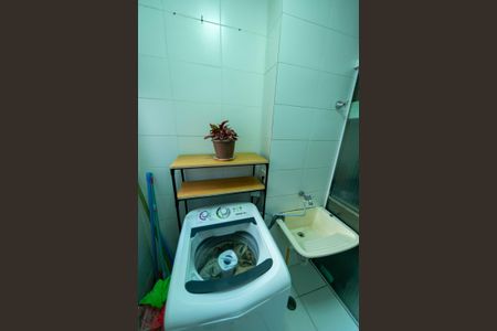 Apartamento à venda com 51m², 2 quartos e 1 vaga Apartamento à venda com 51m², 2 quartos e 1 vagaÁrea de Serviço
