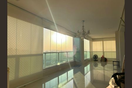 Apartamento para alugar com 500m², 4 quartos e 6 vagasCobertura