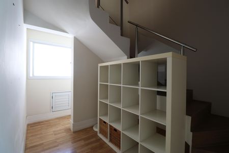 Apartamento para alugar com 500m², 4 quartos e 6 vagasCorredor